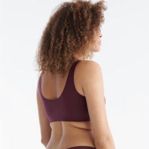 *SOLD *LuxeLift Pullover Bra - Dark Cherry / M